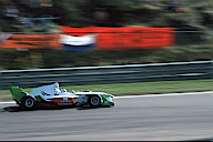 [foto 4-24-3-8]