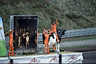 [foto 4-25-2-32]