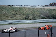 [foto 4-26-4-10]